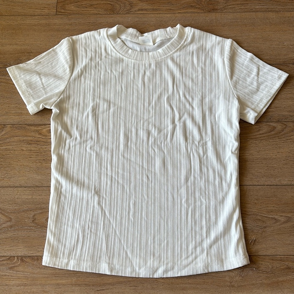 White Textured T-shirt-Small